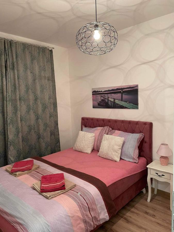 Apartman Sims 比耶利纳 外观 照片
